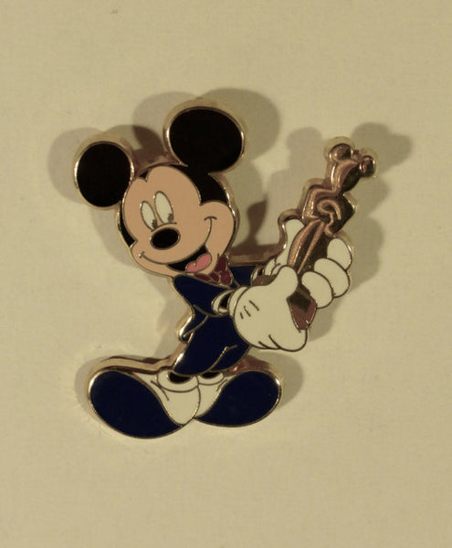Mickey with Award Statue Pin